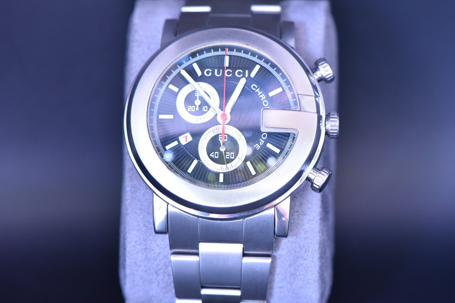 Gucci 101M Chronograph Men’s Watch – Swiss Quartz – Stainless Steel – Like New